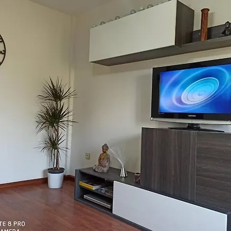 Apartamento Completo 2 Frente A La Playa De El Arbeyal Gijón