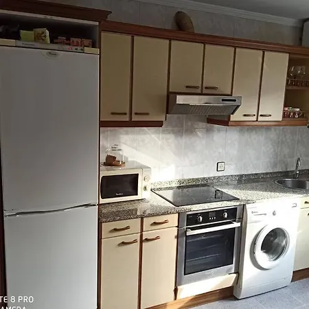Apartamento Completo 2 Frente A La Playa De El Arbeyal Gijón